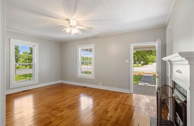 1410 Mill St, Pulaski, TN 38478
