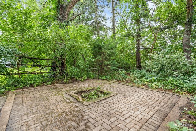4520 Douglas Road, Oswego, IL 60543