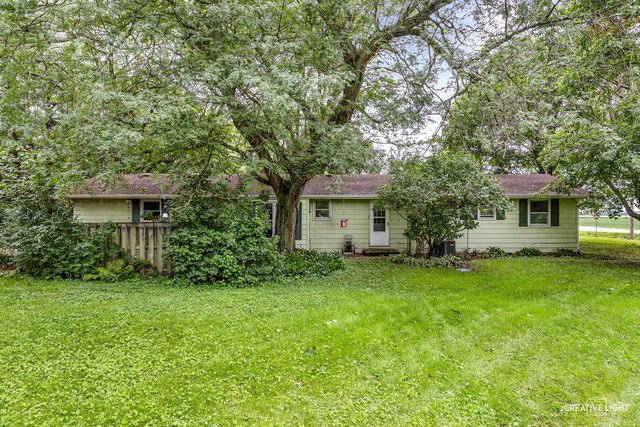 4520 Douglas Road, Oswego, IL 60543