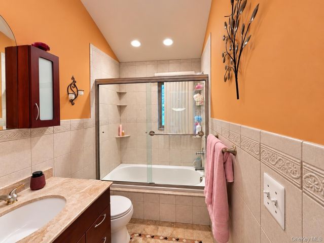 41 Homeland Drive, Huntington, NY 11743