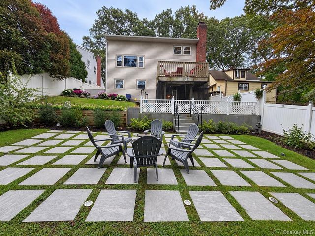 41 Homeland Drive, Huntington, NY 11743