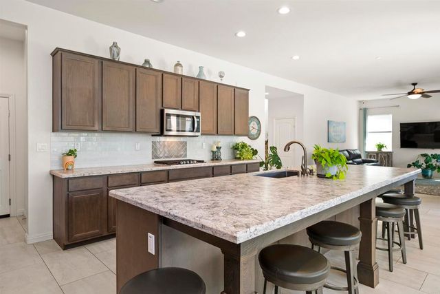 1832 Ashley Ave, Chula Vista, CA 91913