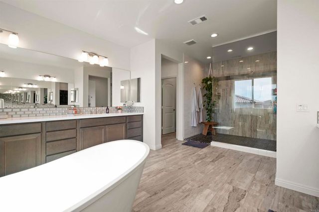 1832 Ashley Ave, Chula Vista, CA 91913