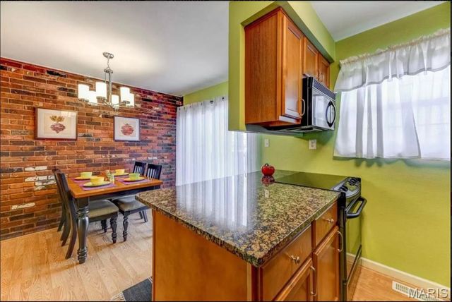 1210 Clarkson Court 1210, Ellisville, MO 63011