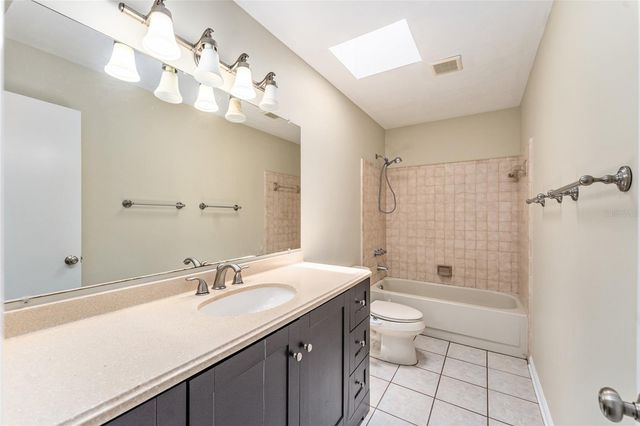 2541 NW 52ND PLACE, Gainesville, FL 32605