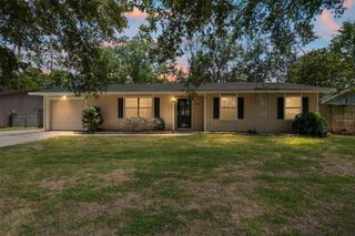2541 NW 52ND PLACE, Gainesville, FL 32605