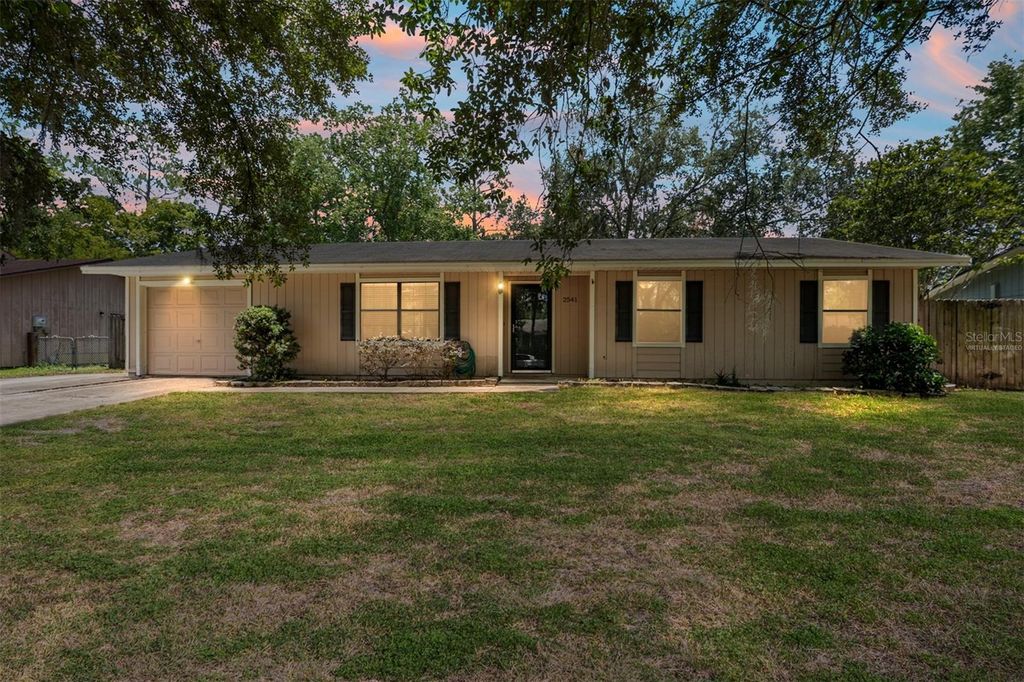 2541 NW 52ND PLACE, Gainesville, FL 32605