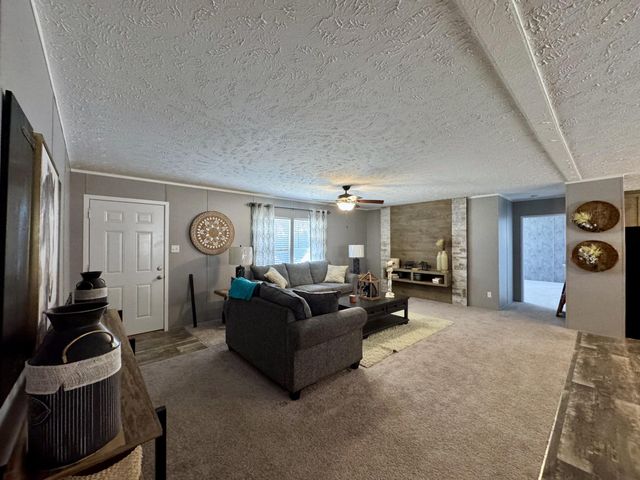 6435 Back Valley Road, Evensville, TN 37332