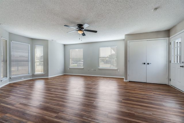 1921 Pelican Drive N, Pelican Bay, TX 76020