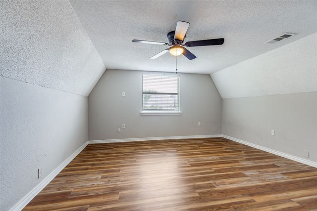 1921 Pelican Drive N, Pelican Bay, TX 76020