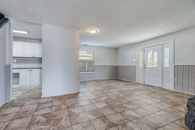 1921 Pelican Drive N, Pelican Bay, TX 76020