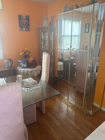 3509 Birchwood Drive, Hazel Crest, IL 60429