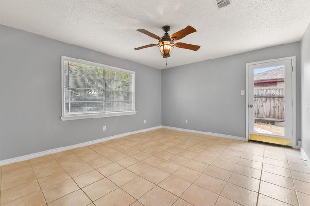 7405 Carver Avenue, Texas City, TX 77591