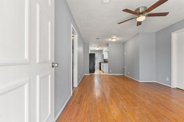 7405 Carver Avenue, Texas City, TX 77591
