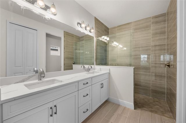 10366 LAKE GEORGE AVENUE, Sarasota, FL 34241