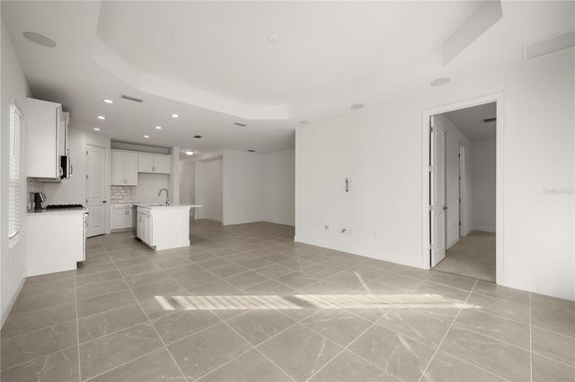 10366 LAKE GEORGE AVENUE, Sarasota, FL 34241