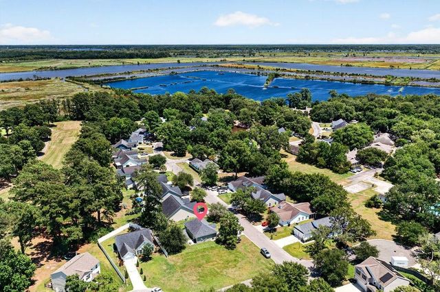 146 Robert Conway Ct., Georgetown, SC 29440