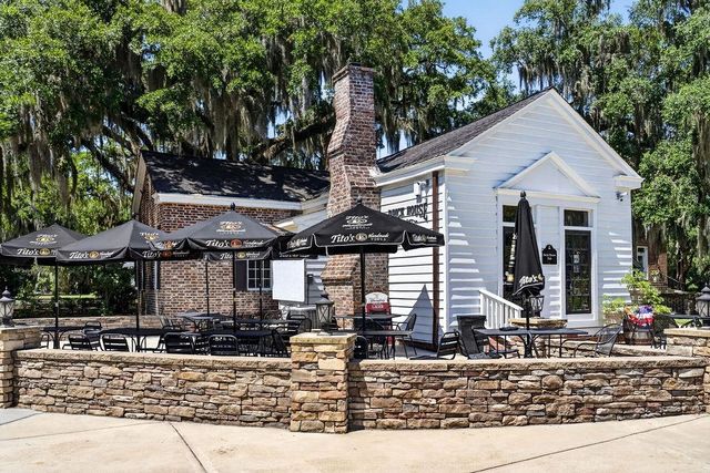 146 Robert Conway Ct., Georgetown, SC 29440