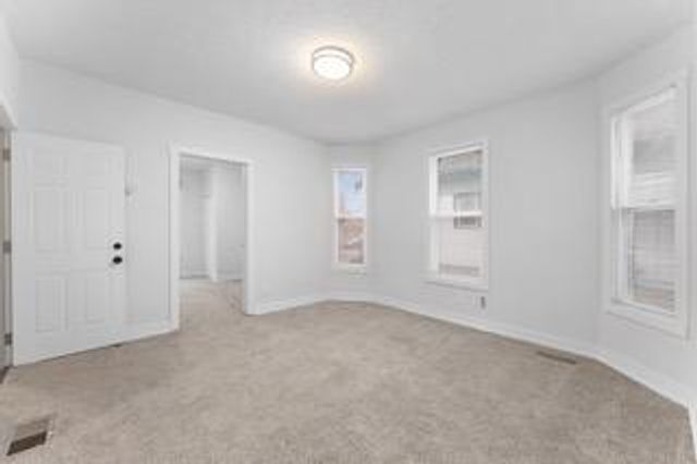 2631 Girard Avenue N, Minneapolis, MN 55411