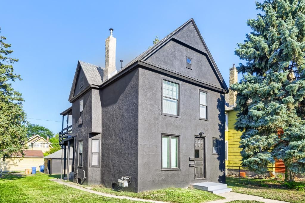 2631 Girard Avenue N, Minneapolis, MN 55411 — photo 2