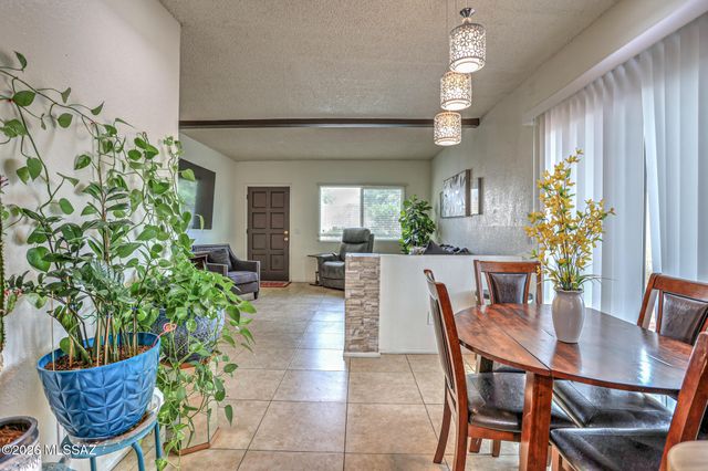 3317 E Water Street, Tucson, AZ 85716