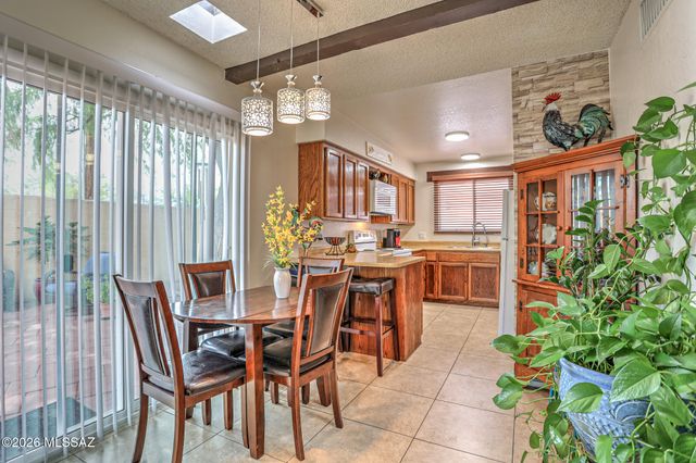 3317 E Water Street, Tucson, AZ 85716