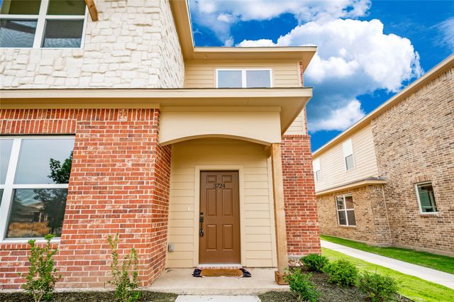 3701 Bonnie Brae Street, Denton, TX 76226