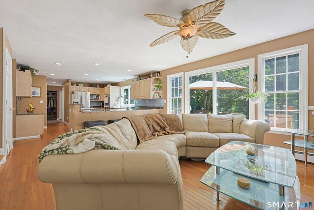 373 Chase Road, Thompson, CT 06277