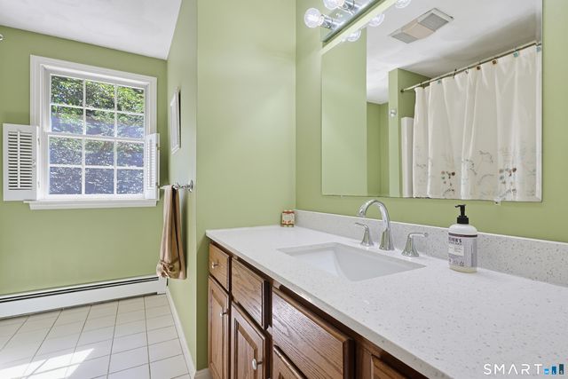 373 Chase Road, Thompson, CT 06277