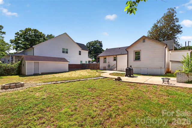 1214 N Sharon Amity Road, Charlotte, NC 28211