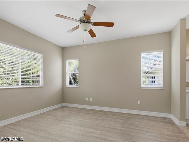 600 Luisa CT 4, Naples, FL 34104