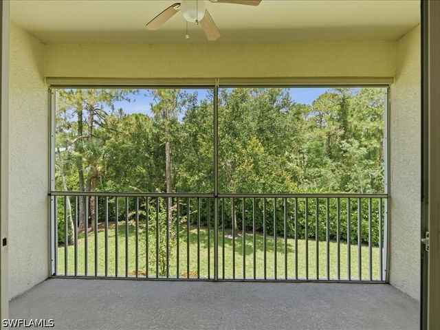 600 Luisa CT 4, Naples, FL 34104