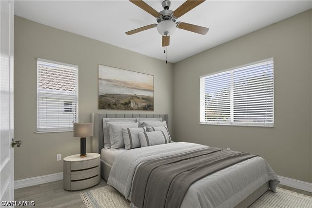 600 Luisa CT 4, Naples, FL 34104