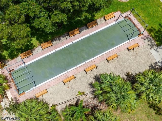 600 Luisa CT 4, Naples, FL 34104