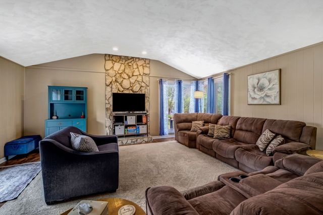 622 Oakwood Ter, Mount Juliet, TN 37122