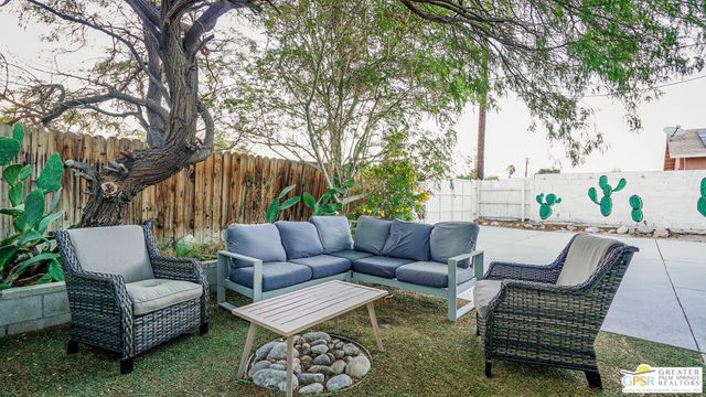 394 W Bon Air Drive, Palm Springs, CA 92262