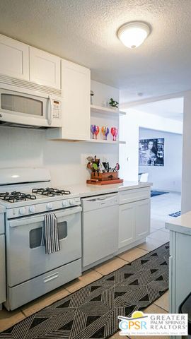 394 W Bon Air Drive, Palm Springs, CA 92262