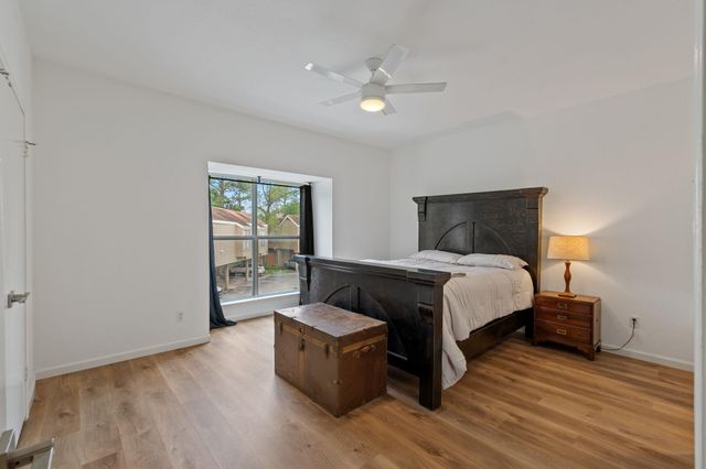 2100 Tanglewilde Street 422, Houston, TX 77063