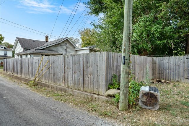 407 S Sutphin Street, Middletown, OH 45044