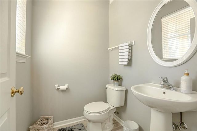 21058 W 118th Terrace, Olathe, KS 66061