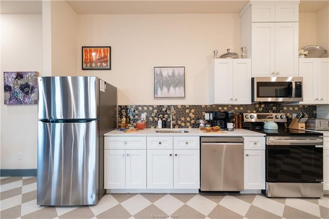 608 North Bryan Ave. Avenue N 224, Bryan, TX 77803