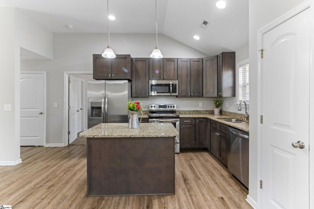 101 Stockton Lane, Moore, SC 29369