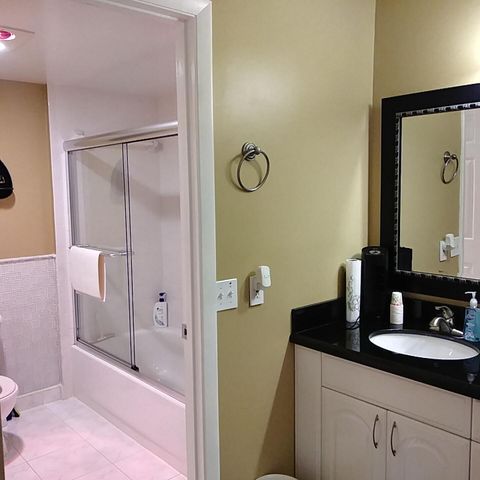8045 Eastlake Drive 1-g, Boca Raton, FL 33433