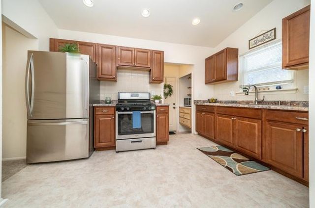 442 N Dobson Street, Westland, MI 48185