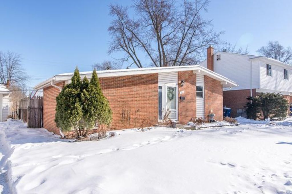 442 N Dobson Street, Westland, MI 48185