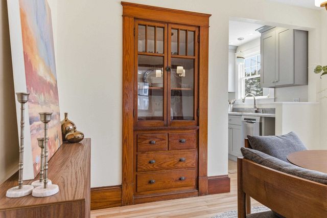 111 Essex Avenue, Portsmouth, NH 03801