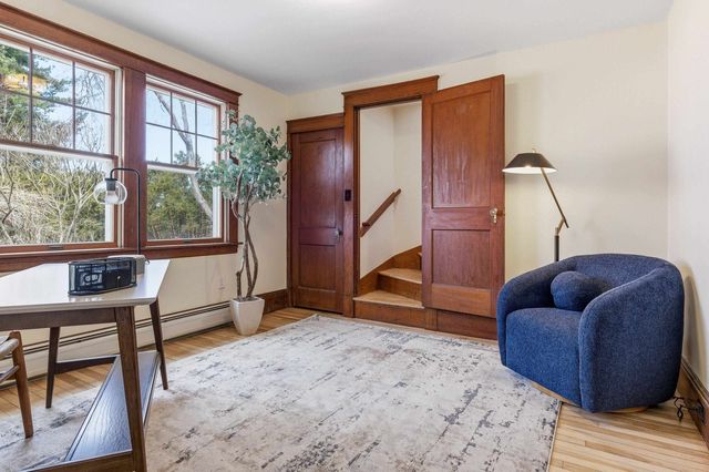 111 Essex Avenue, Portsmouth, NH 03801