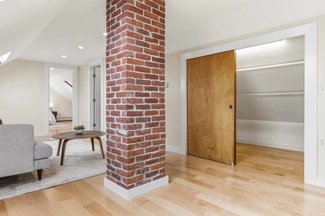 111 Essex Avenue, Portsmouth, NH 03801