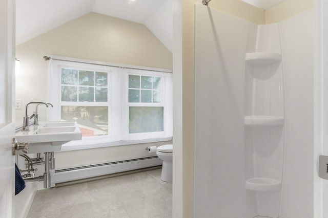 111 Essex Avenue, Portsmouth, NH 03801