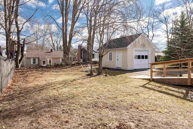 111 Essex Avenue, Portsmouth, NH 03801